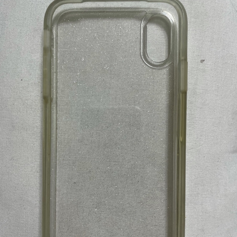 Clear And Sparkly Iphone Xr Otter Box Case - image 2